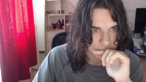 Snapshot of tiiiiiiiiiim chatting on 07.05.26 Tim online show from 07.05.26