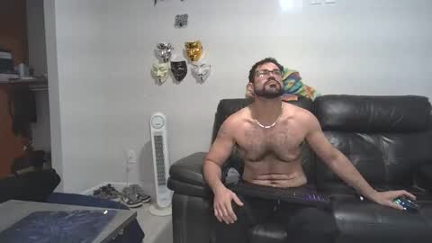 Snapshot of tiko392 chatting on 04.21.26 tiko392 online show from 04.21.26