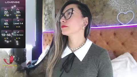 TILA TEQUILA online show from 02.26.25