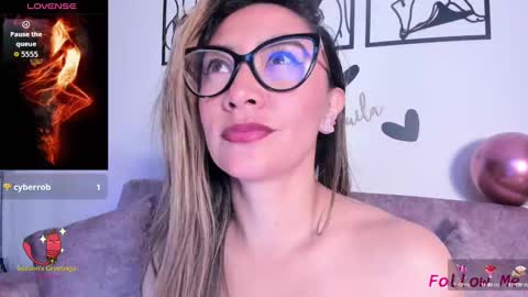 TILA TEQUILA online show from 10.03.25