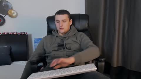 ask me online show from 02.15.25