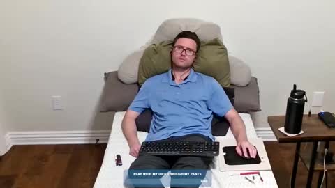 Snapshot of timelord157501 chatting on 11.08.25 TimeLordRaps online show from 11.08.25