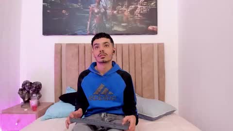 Evans  online show from 12.03.25