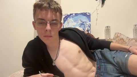 Snapshot of timveret chatting on 12.12.24 Wizard online show from 12.12.24