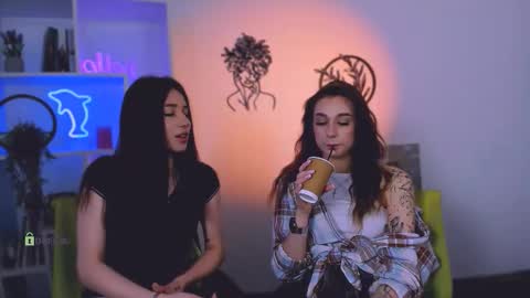 tina_golden online show from 03.19.26