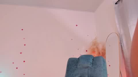 T I N A online show from 09.16.25