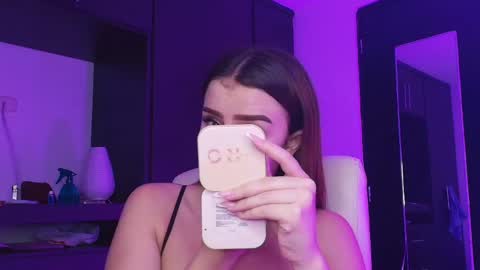 Snapshot of tinaajones_ chatting on 05.04.26 Tina online show from 05.04.26