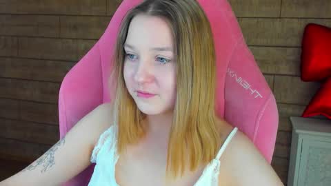 TinaBurton online show from 02.23.26