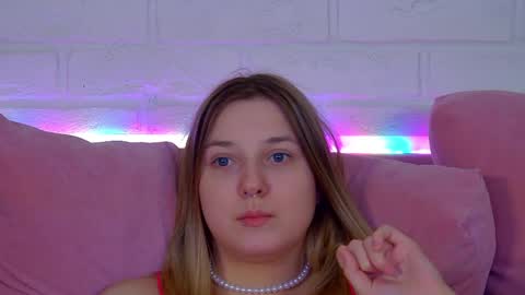 TinaBurton online show from 04.30.26