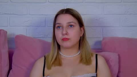 TinaBurton online show from 05.07.26