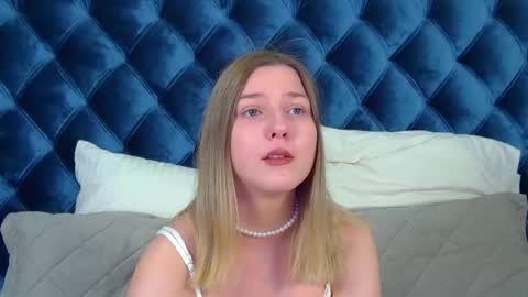 TinaBurton online show from 06.03.26