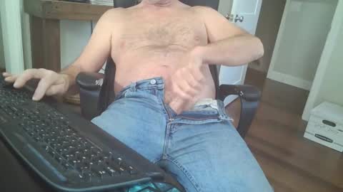 Snapshot of tincup430 chatting on 02.17.25 5 day load on deck online show from 02.17.25