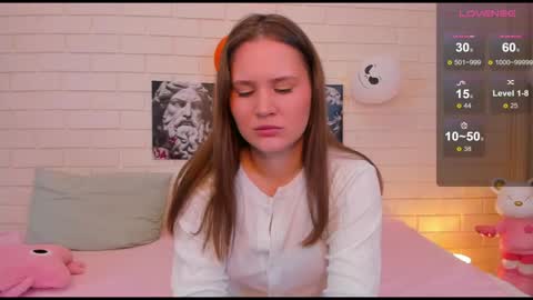 Snapshot of tinky_kinky chatting on 11.23.25 Margo online show from 11.23.25