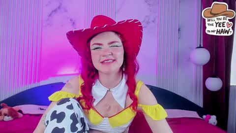 Snapshot of tiny__emmy chatting on 12.13.24 Emmy blue berry1 online show from 12.13.24