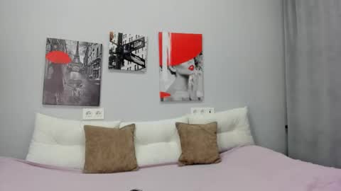 Snapshot of tiny__juju chatting on 11.11.25 JuJu online show from 11.11.25