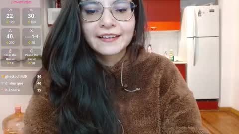 Tiny Caroline online show from 12.13.24