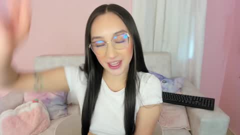 tiny_cora online show from 01.12.25