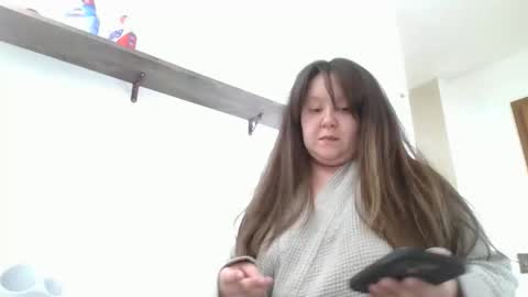 Snapshot of tiny_marin chatting on 03.28.26 tiny_marin online show from 03.28.26