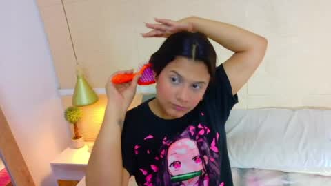 tiny_whore18 online show from 05.02.26