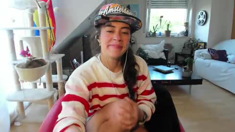 Tiny online show from 09.14.25