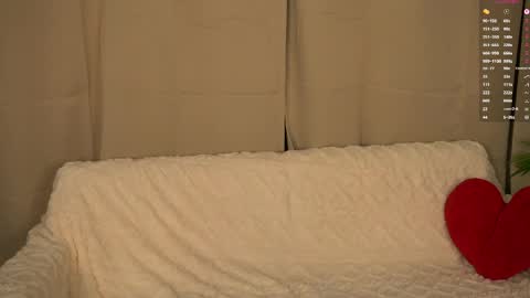 Annie online show from 04.06.26