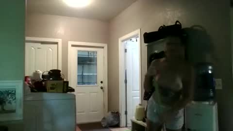 tinyassbossymilf online show from 06.08.26