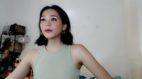 Make me Happy online show from 12.18.24