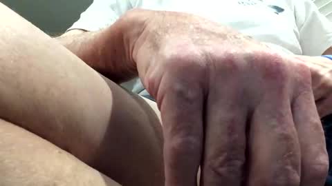 Snapshot of tinyjack_61 chatting on 09.30.25 Tiny Jack online show from 09.30.25