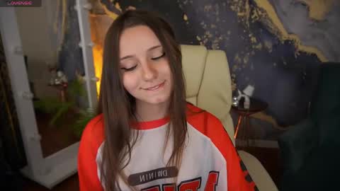 Snapshot of tinynataliee chatting on 05.12.26 tinynataliee online show from 05.12.26