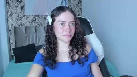 tinysophi online show from 07.08.26