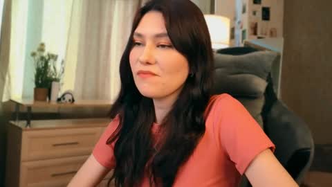 Snapshot of tinystarlight chatting on 04.16.26 Polly online show from 04.16.26