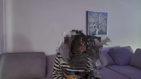 Snapshot of tinytindra chatting on 03.26.26 Tindra Tiny online show from 03.26.26