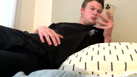 Snapshot of tippedrobin4830 chatting on 11.11.25 tippedrobin4830 online show from 11.11.25