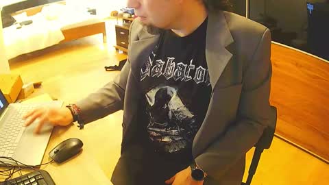 Tirolerboy27 online show from 02.17.26