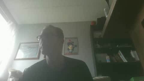 Snapshot of titlovercums chatting on 03.31.26 titlovercums online show from 03.31.26