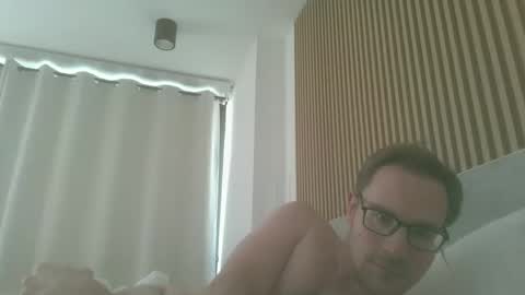 Snapshot of titlovercums chatting on 04.28.26 titlovercums online show from 04.28.26