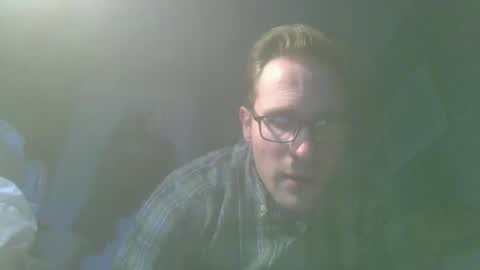 Snapshot of titlovercums chatting on 05.05.26 titlovercums online show from 05.05.26