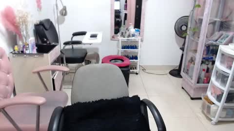 Snapshot of titsbiglovers chatting on 06.01.26 DIVA online show from 06.01.26