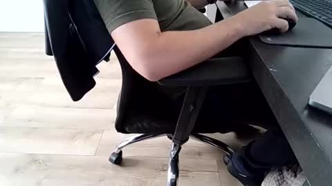 titsthebest online show from 05.29.26