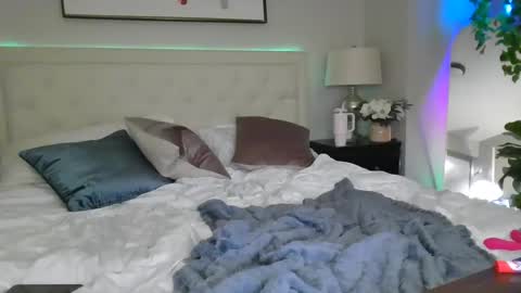 tittee mcgee online show from 03.08.25