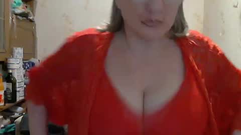 Snapshot of tittylina chatting on 12.29.24 tittylina online show from 12.29.24