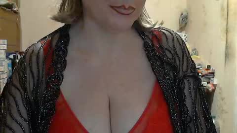 Snapshot of tittylina chatting on 01.16.25 tittylina online show from 01.16.25