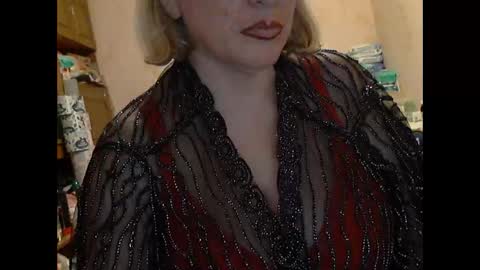 Snapshot of tittylina chatting on 10.13.25 tittylina online show from 10.13.25