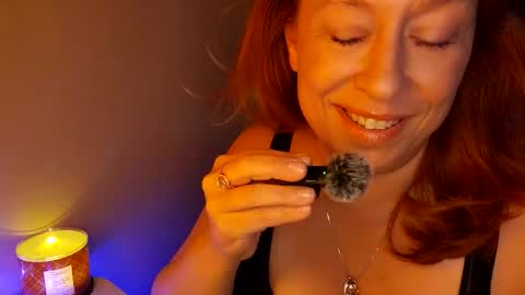 Snapshot of tittytarot2 chatting on 11.09.25 Mystic Minxxx online show from 11.09.25