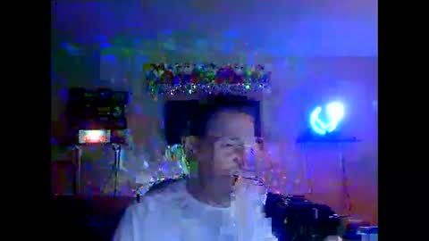Snapshot of tkthedj chatting on 12.25.24 TK online show from 12.25.24