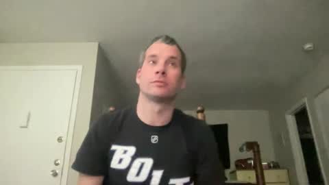 tleigh24 online show from 01.08.25