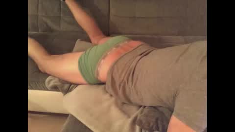 Snapshot of today2123 chatting on 10.27.25 today2123 online show from 10.27.25