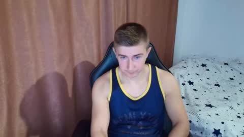 todhorny987 online show from 02.18.26