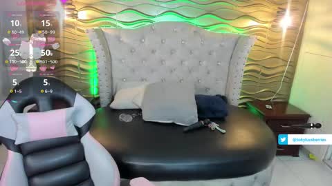 toky         online show from 02.24.25