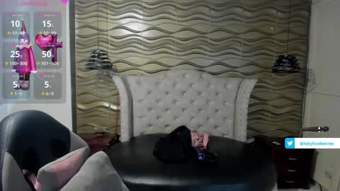 toky         online show from 03.01.25